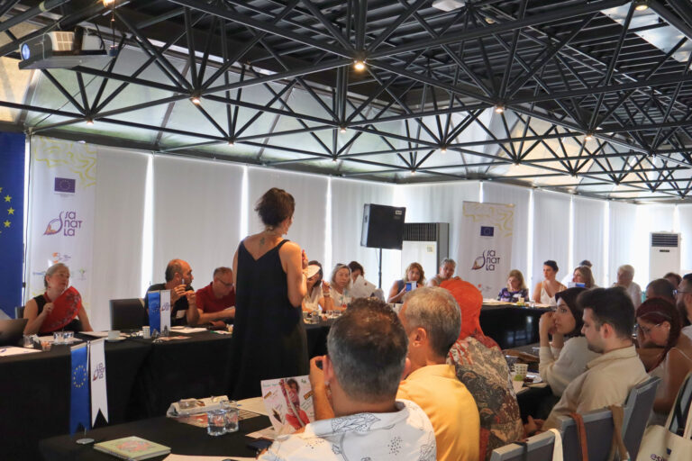 Εκπαίδευση στη Μεθοδολογία Τέχνης και Πολιτισμού Βασισμένη στα Δικαιώματα για την Υπεράσπιση